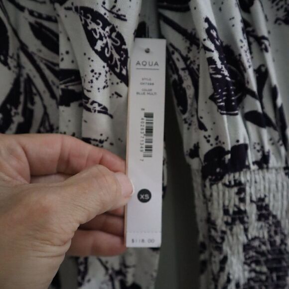 Aqua IDK7298 Women's Sz XS Blue Multi Smocked Floral Print Midi Dress $118 - Picture 7 of 16